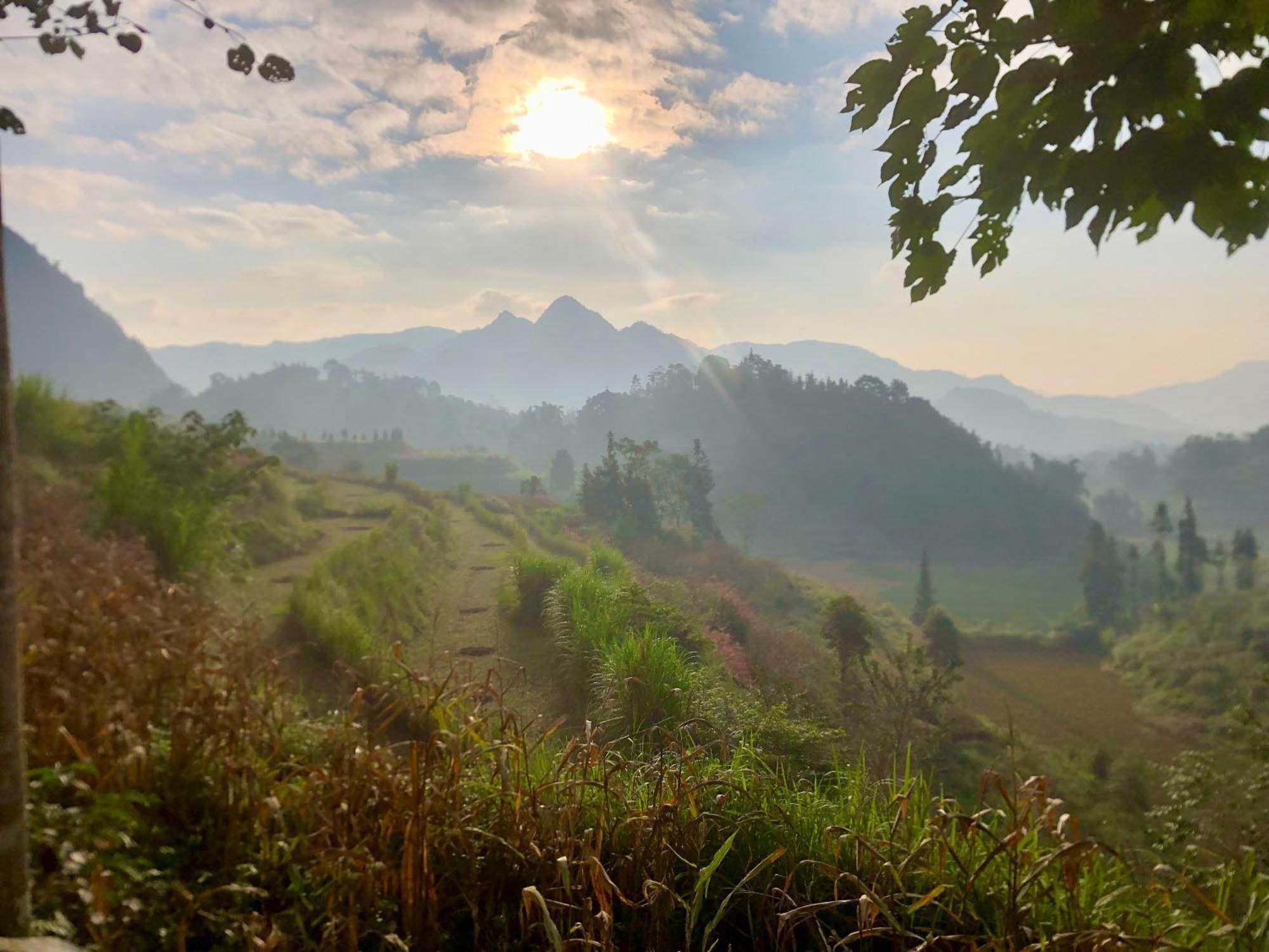 So H'Mong Homestay Bac Ha  Buitenkant foto