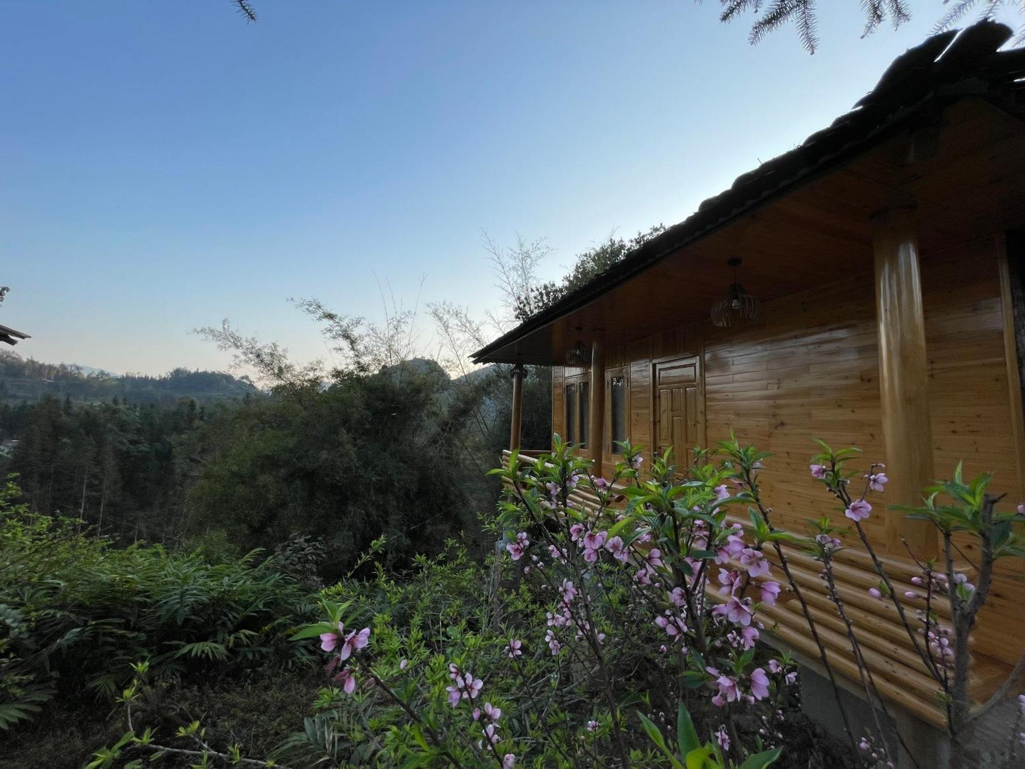 So H'Mong Homestay Bac Ha  Buitenkant foto