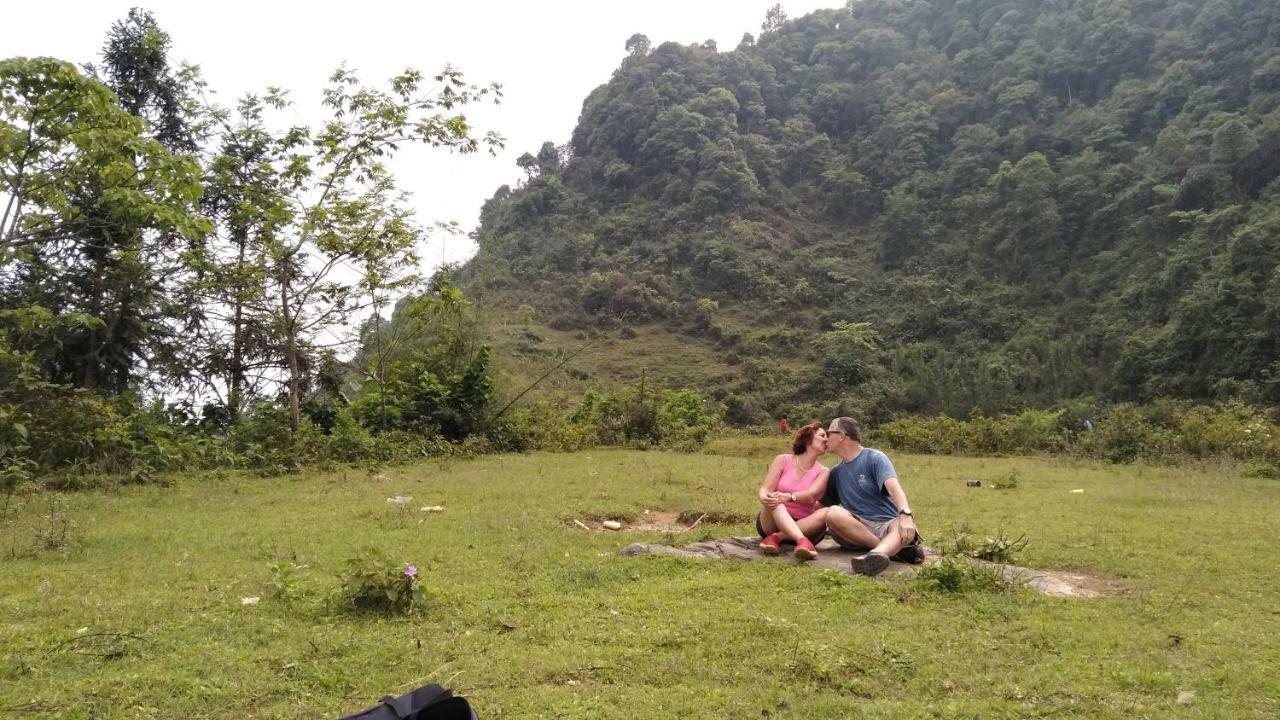 So H'Mong Homestay Bac Ha  Buitenkant foto